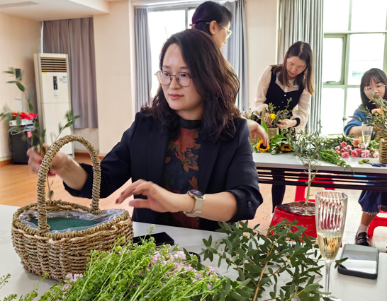 女神節里笑容翻飛，歡樂不退