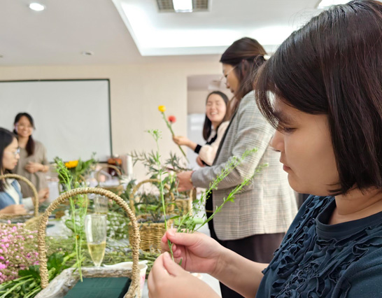 女神節里笑容翻飛，歡樂不退